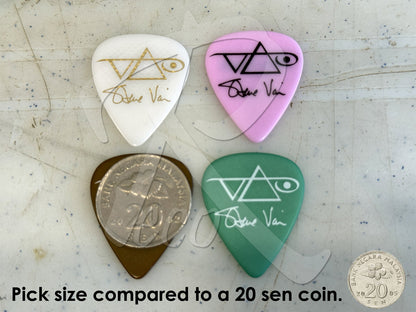 Ibanez Steve Vai Signature Guitar Picks (4pcs) (Brown, Green, Pink, White) 【Made in Japan】